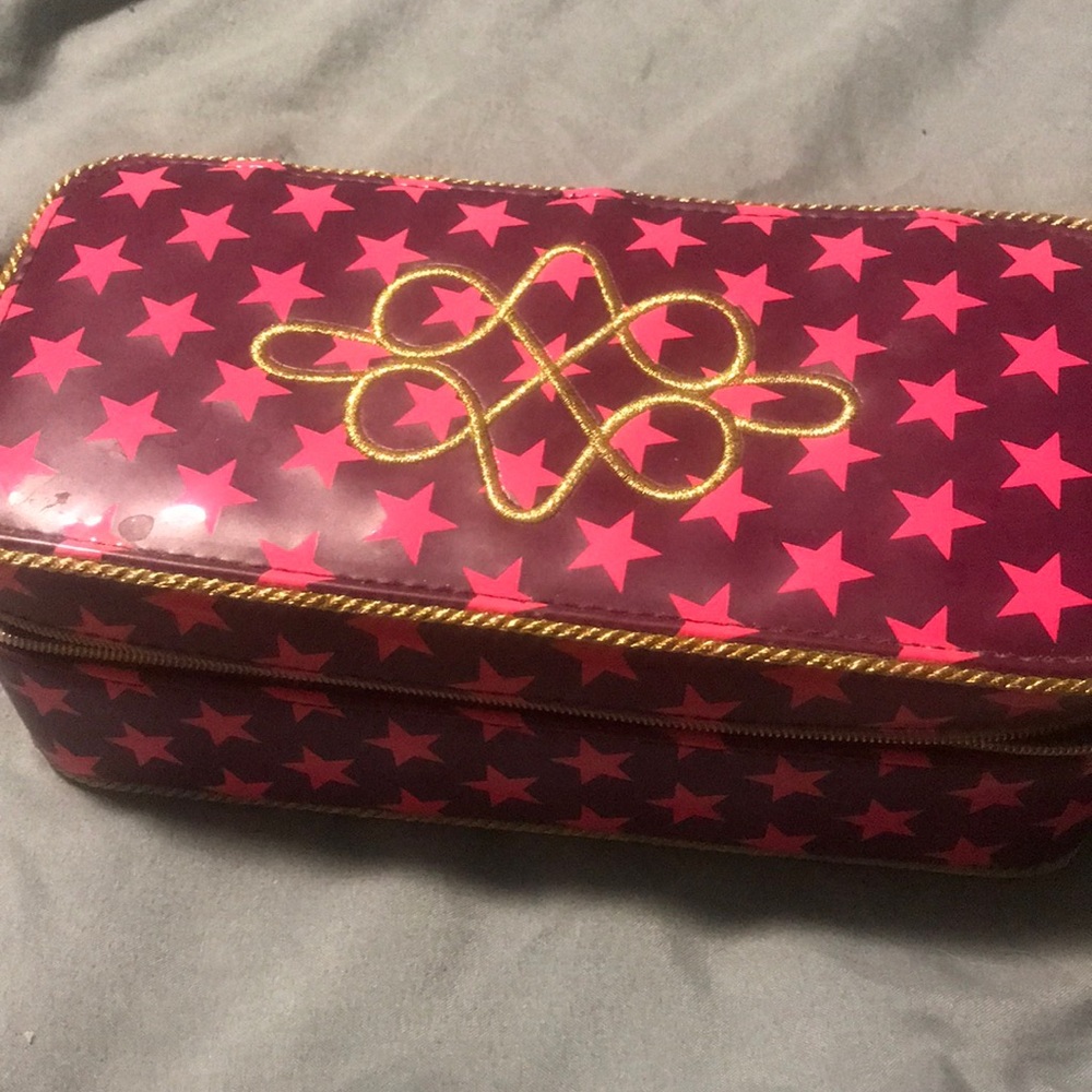 Mac holiday collection box